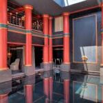 Découvrez le Grand Hotel Bordeaux : Un Joyau Historique au Cœur de la Ville